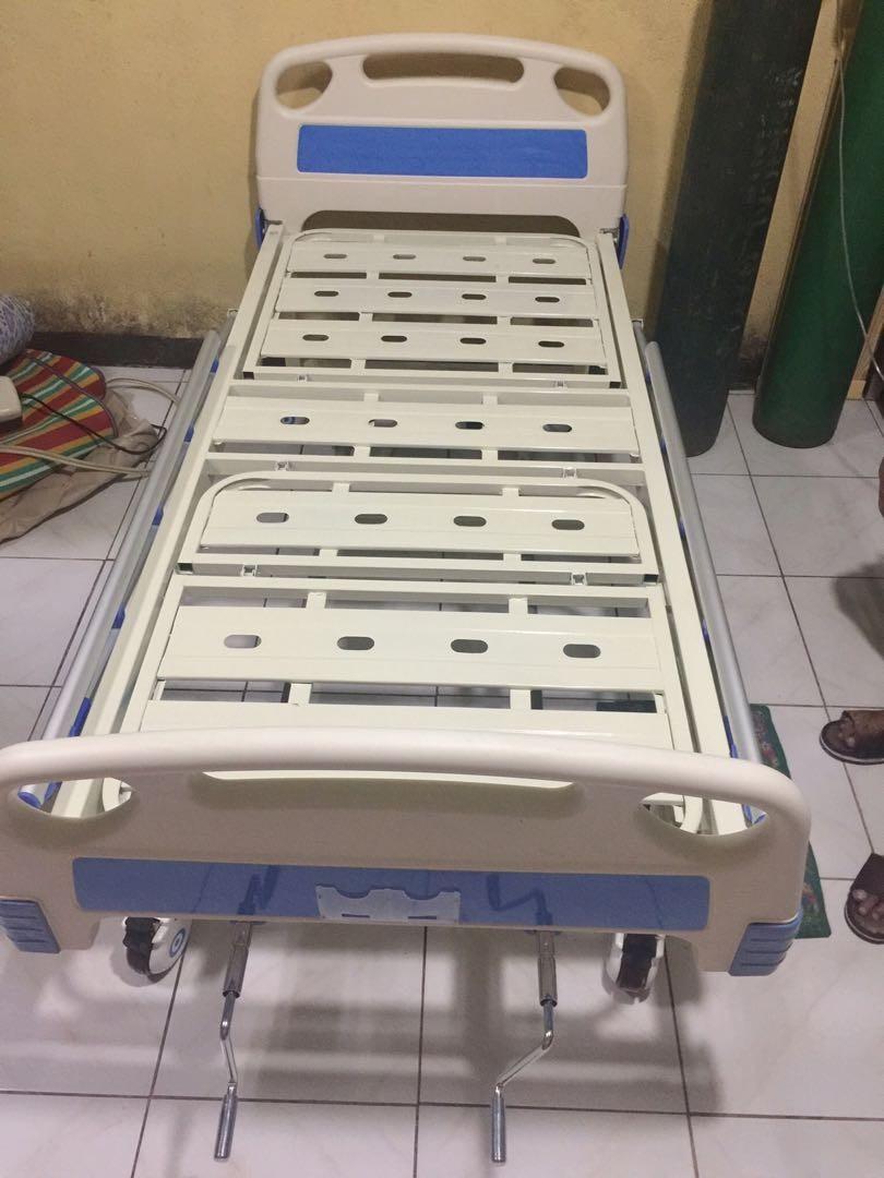 2nd Hand Hospital Bed, Health & Nutrition, Medical Supplies & Tools on