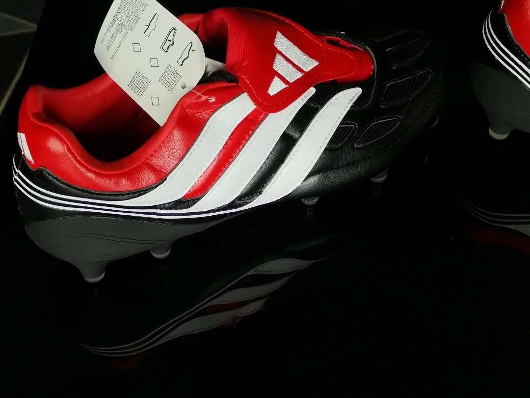 Soccer sales boots 218