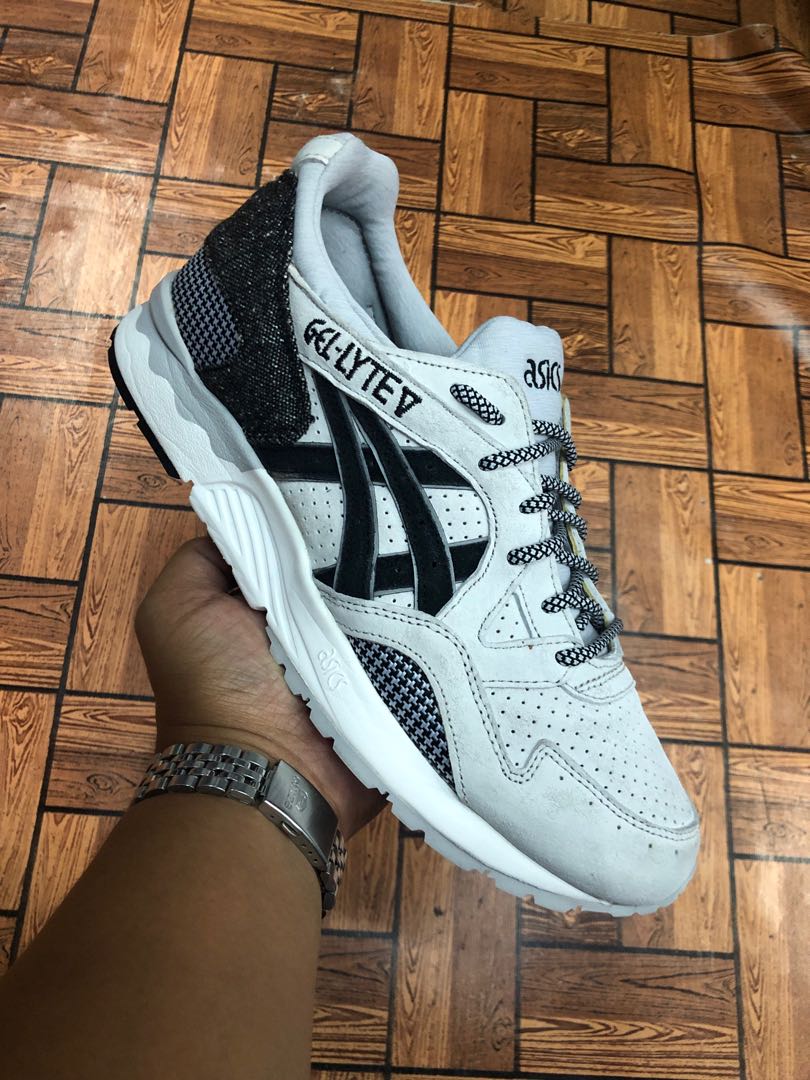Asics Tiger Gel Lyte V x Emmi Meets Japan 8 US