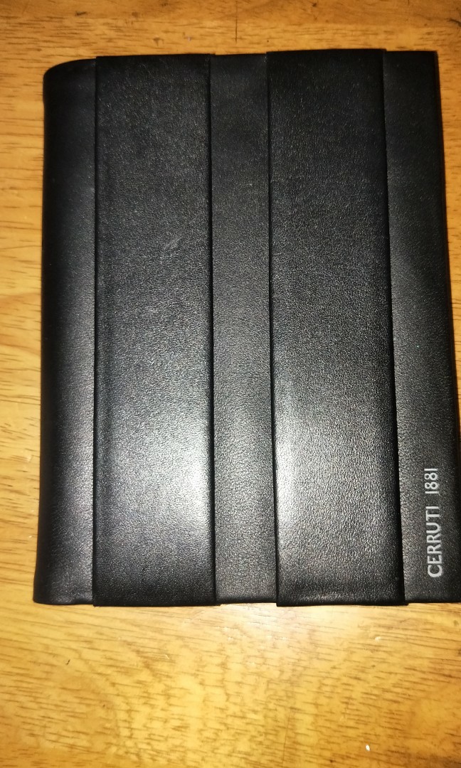 Cerruti 1881 genuine top leather