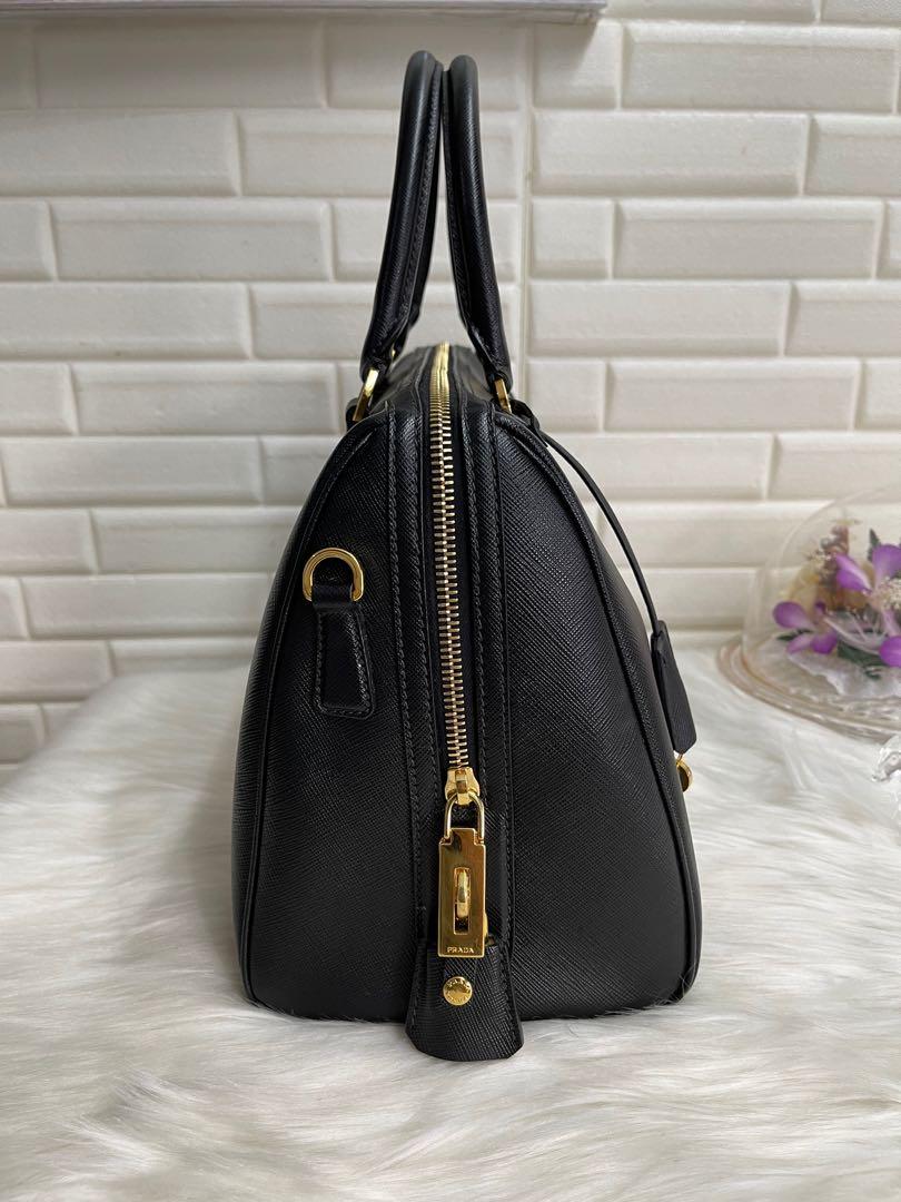 AUTHENTIC Prada Back Saffiano Bowler Bag PREOWNED (WBA762) – Jj's Closet,  LLC