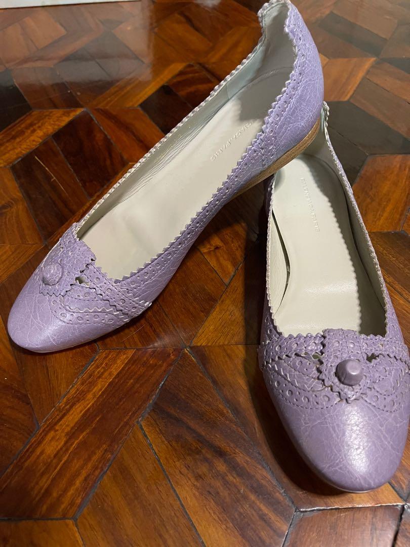 Balenciaga Arena flats ( Guaranteed Authentic) (Category: Sneakers & Footwear) located in Quezon City. Submitted by limebasil (Listing ID 1117724000, Image 2). Description: Brand: Balenciaga Size: 36 or size 6 Condition: like brand new; Used once Inclusions: Box, dust bag.