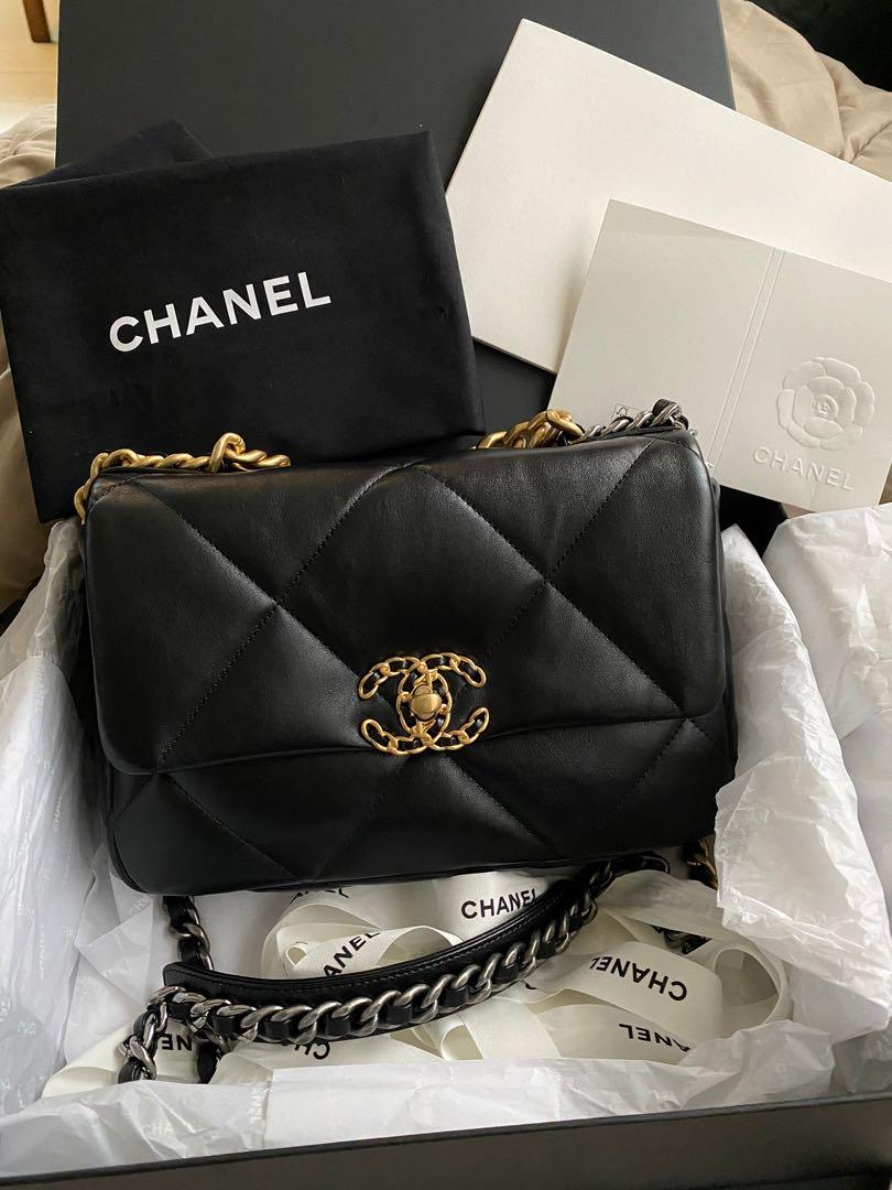 Chanel 19 26 cm  купить за  240  86 Luxury