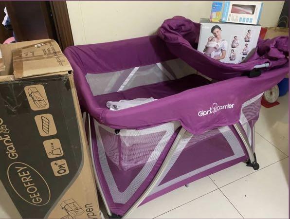 giant carrier crib geoffrey price