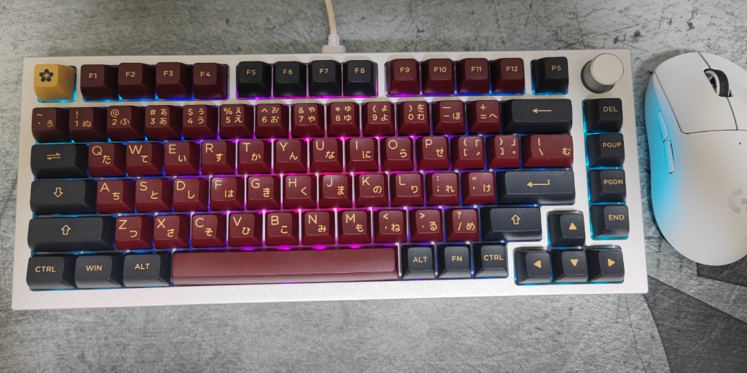 Custom Mechanical Keyboard assembly commissions!, Computers & Tech