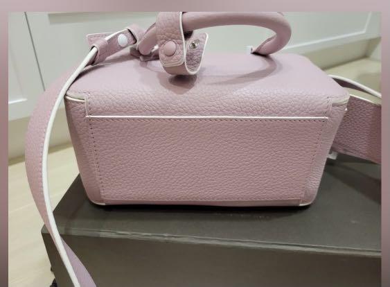 Sisters Love2Shop HK - Delvaux Mini tool box limited edition 雙十一優惠￼. ￼🥳🥳  HKD16,800 Delvaux is a registered trademark of Delvaux. Sisters Love2Shop HK  is not affiliated with Delvaux.