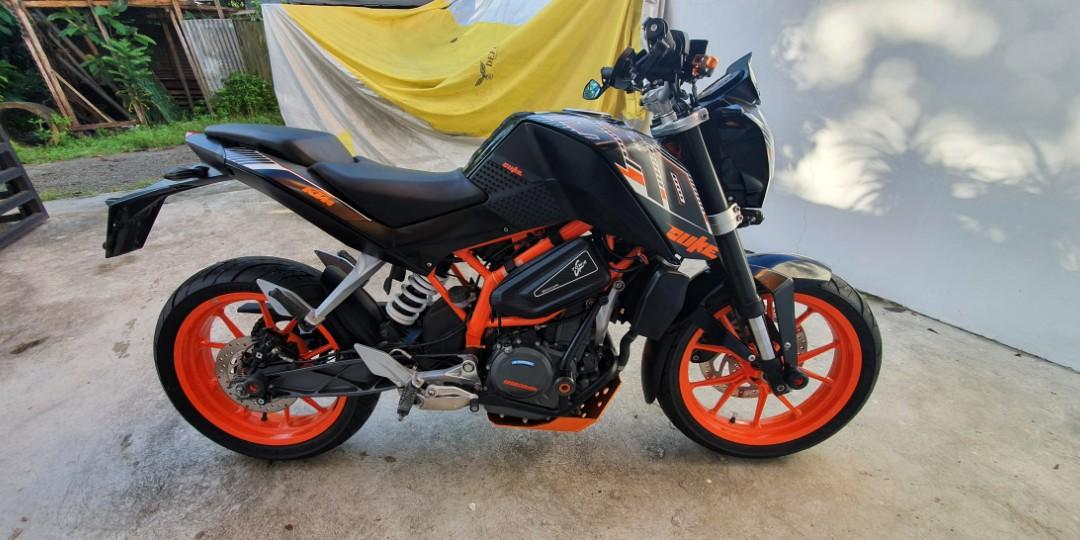 Duke shop 390 v1