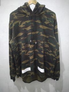 (Kategori: ) berada di . Dikirim oleh zy.secondbranded (ID iklan 1117803359, Gambar 1). Deskripsi: .