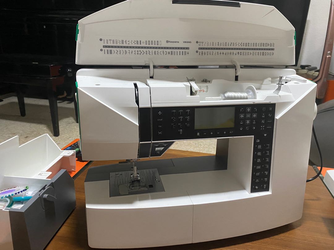 Husqvarna Viking Designer Jade 35, Computers & Tech, Printers, Scanners & Copiers on Carousell