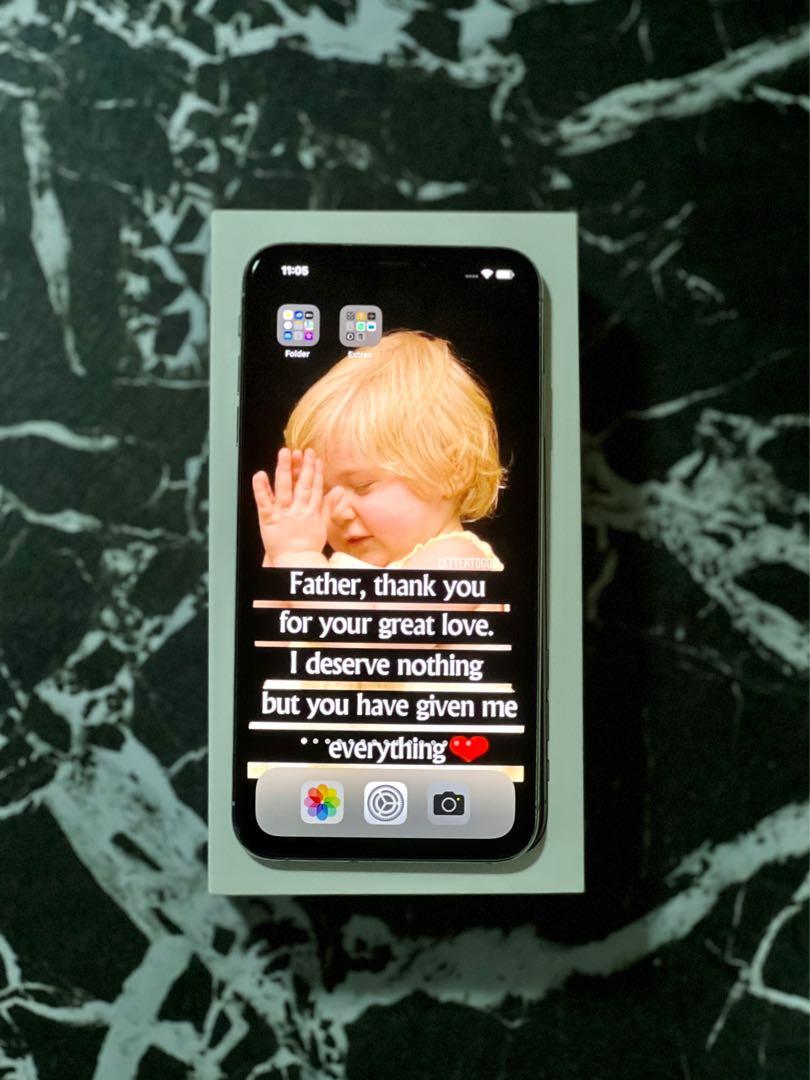 iPhone XS Max 256gb White like new (Category: iPhone X Series) located in Paranaque City. Submitted by ownqualitystuff (Listing ID 1117639062, Image 1). Description: iPhone XS Max White 256gb Like new 95% battery RFS: Upgrade to new phone Message me for other inquiries ☺️.