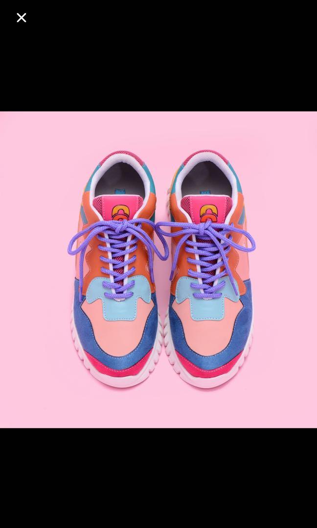 Rainbow wave sales sneakers