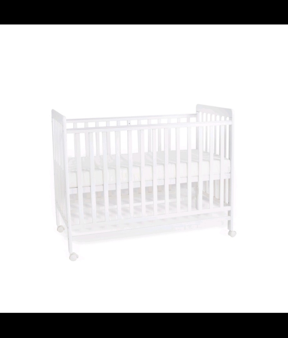 Jarons baby cot white, Babies & Kids, Baby Nursery & Kids Furniture