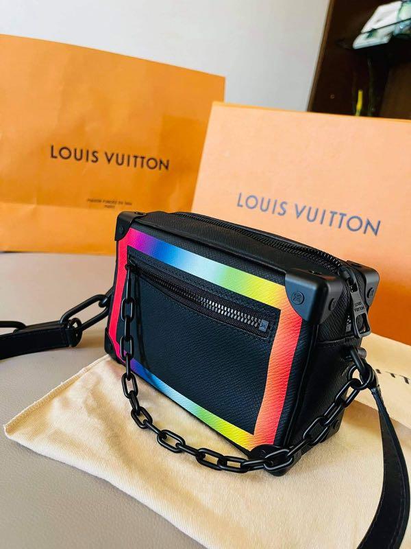 Louis Vuitton Taiga Rainbow Soft Trunk (SHG-35504)