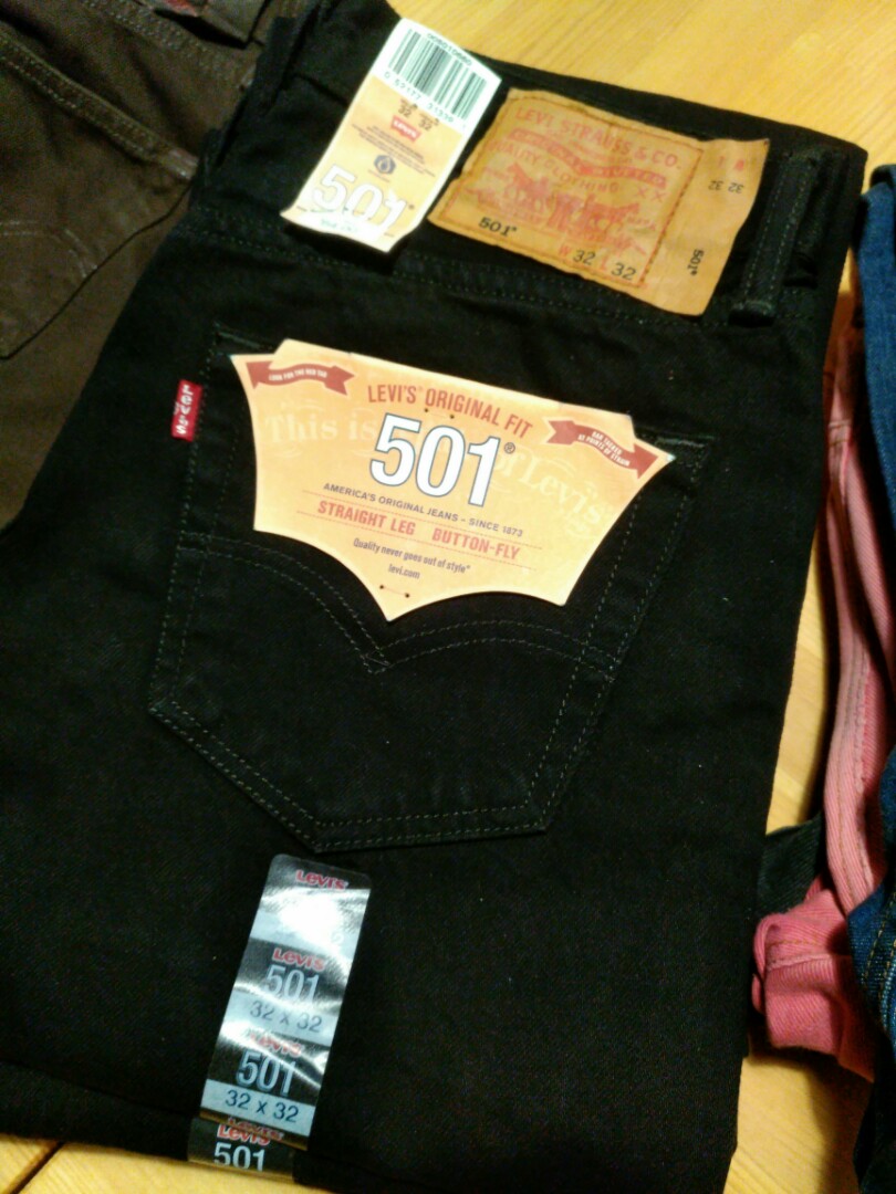 Levi's 501 LEVIS, 男裝, 褲＆半截裙, 牛仔褲- Carousell