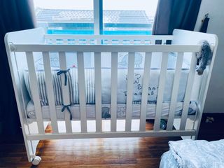 (Category: ) located in . Submitted by movingoutsale.1 (Listing ID 1117776571, Image 1). Description: .