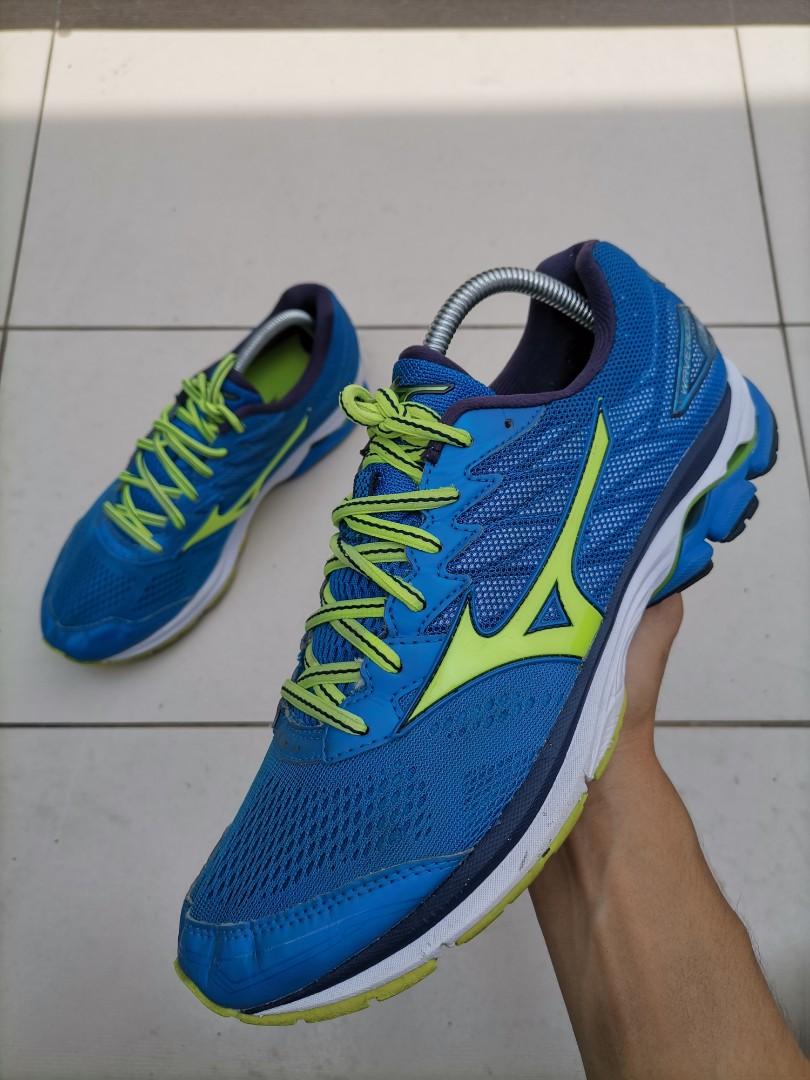 Harga mizuno on sale wave rider 20