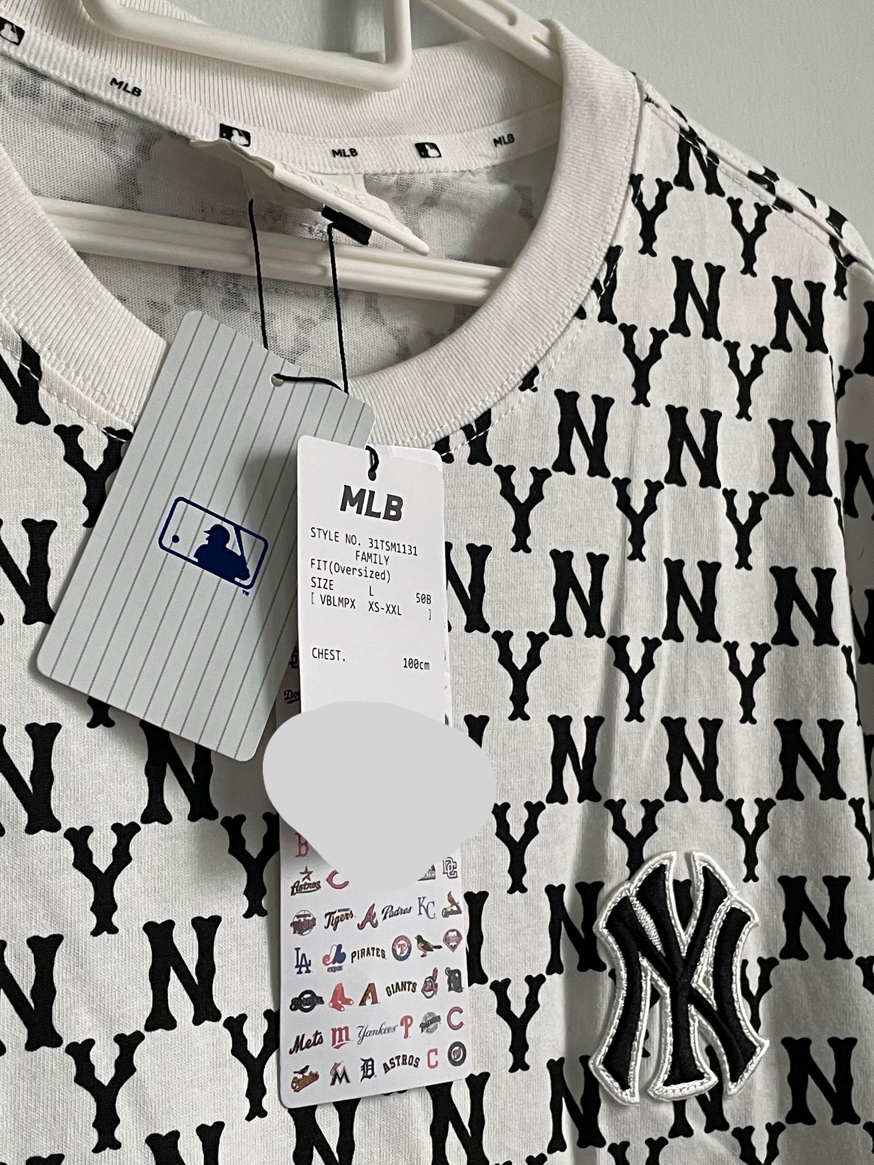MLB NEW YORK YANKEES Classic Monogram Allover T-Shirt (Black)