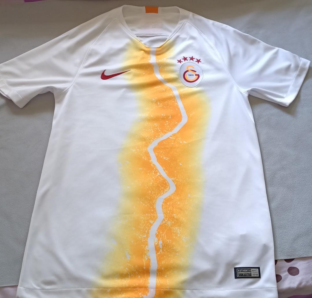 Nike Football Jerseys (Authentic), Men's Fashion, Tops & Sets, Tshirts