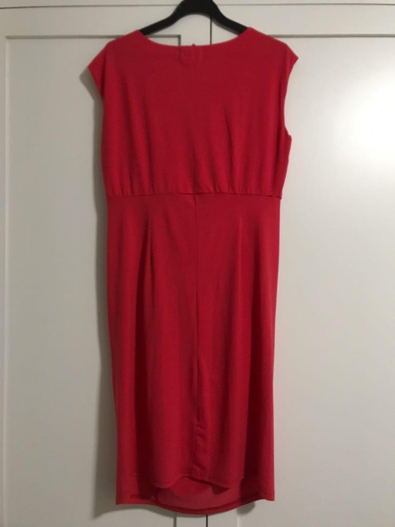 Occasion online clothing brand