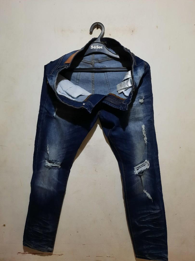 Ripped jeans calvin klein, Fesyen Pria 