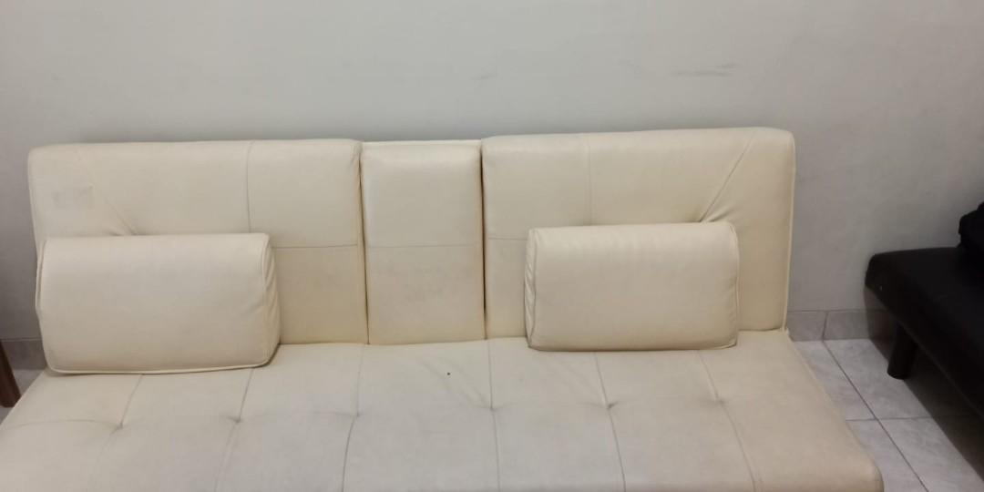 SOFA BED DABI FABELIO, Perabotan Rumah di Carousell