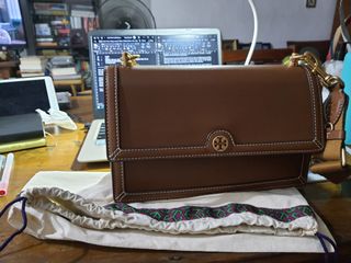 (Category: ) located in . Submitted by polola78 (Listing ID 1117757709, Image 1). Description: .