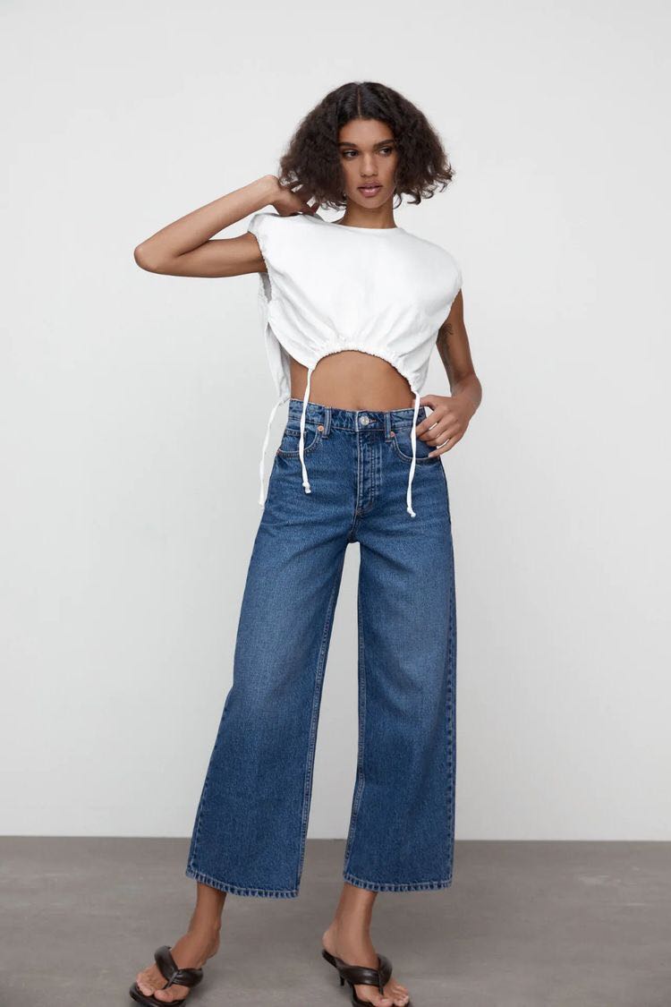 ZARA Hi-Rise Wide Leg Cropped Jeans 