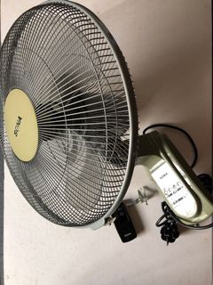 (Category: ) located in . Submitted by steven953 (Listing ID 1117857462, Image 1). Description: .