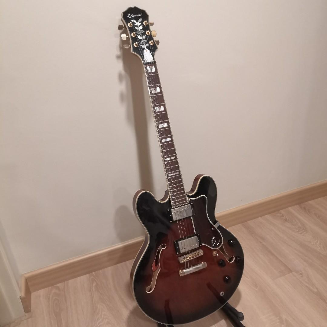 Epiphone sheraton ii pro hard case top