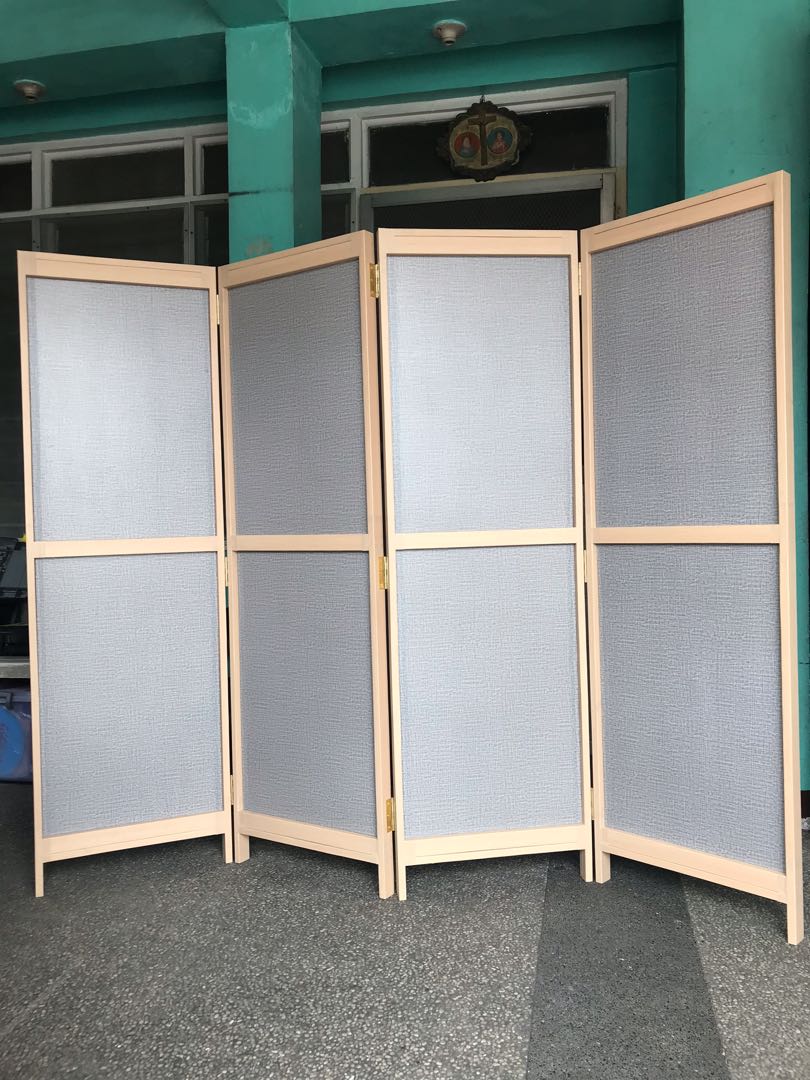 4Panel Divider for your Online Classes and Zoom meeting. Best