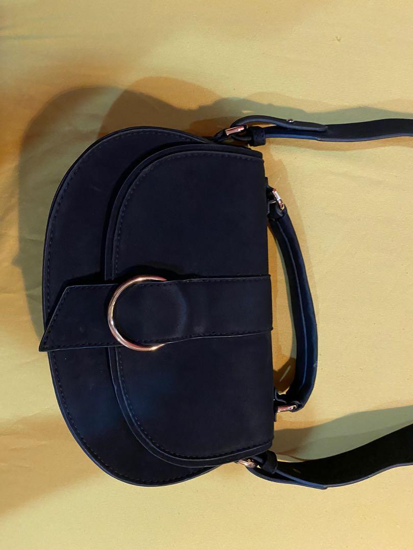 Black sling bag ZALORA Women s Fashion Bags Wallets Cross