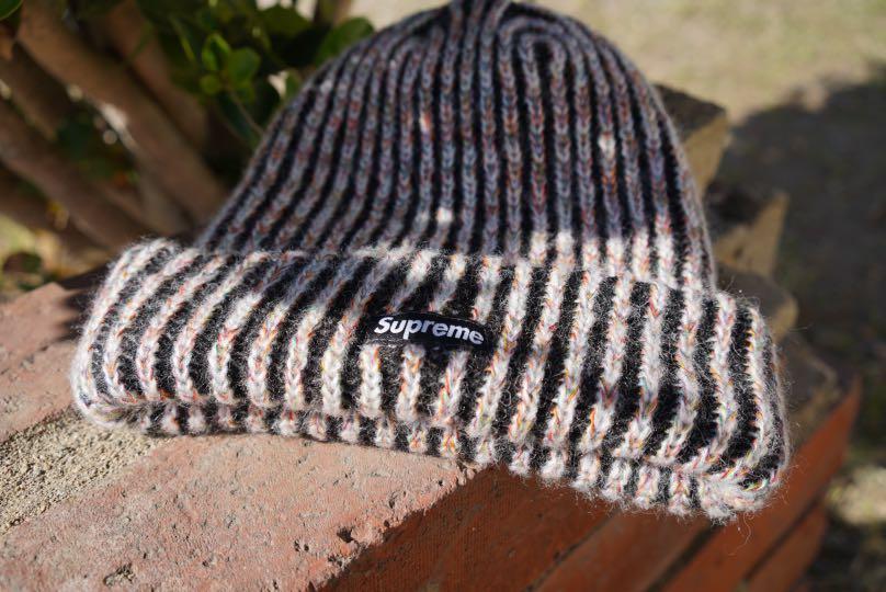 supreme rainbow knit loose gauge beanie-