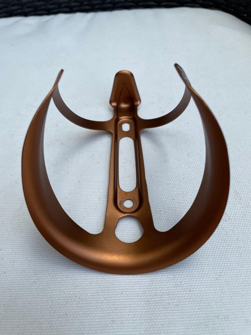 Bronze bottle hotsell cage