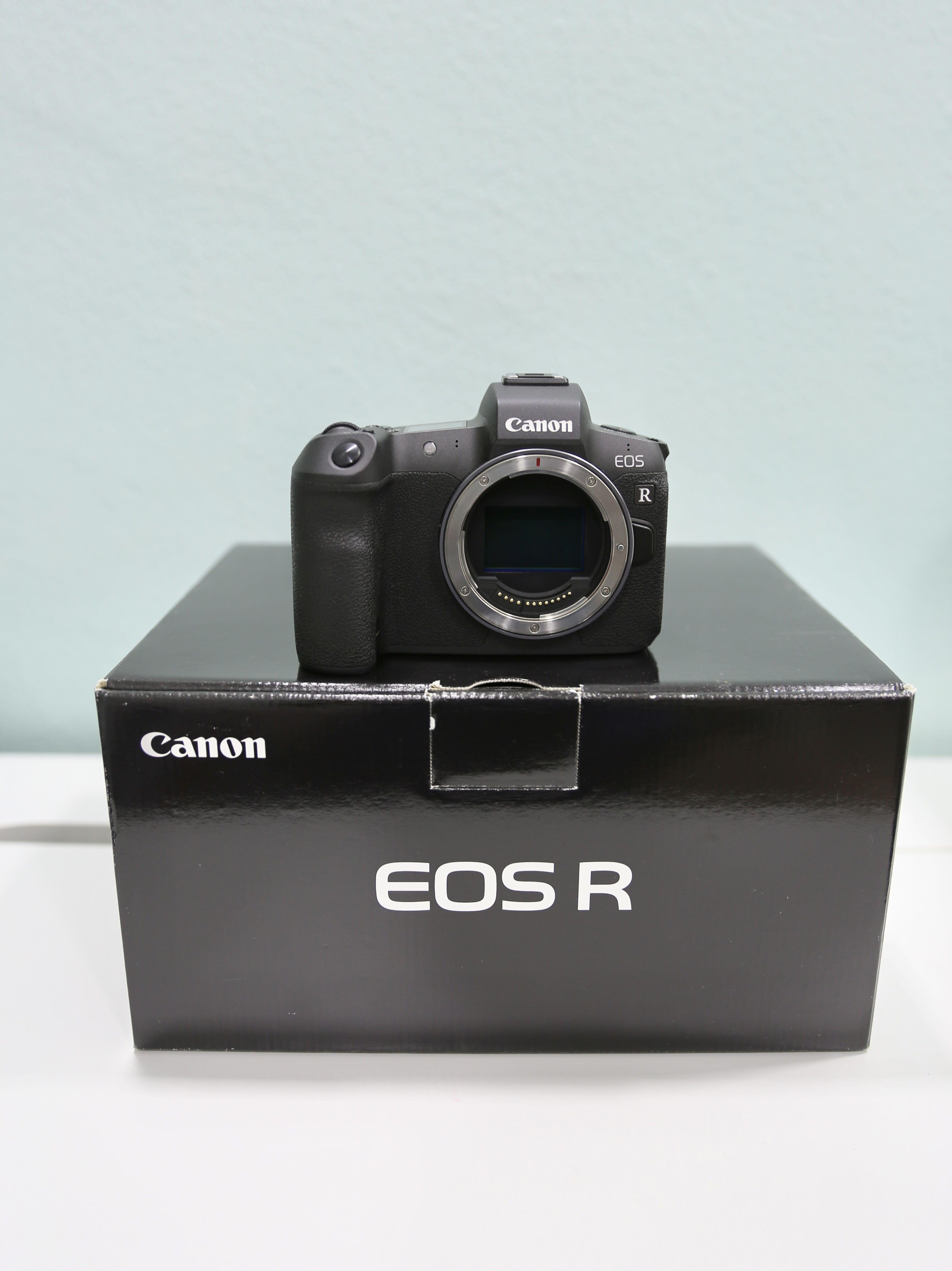 Canon Eos R Body Sc 20k Only 99 9 Like New Canon Malaysia Warranty Till Mar 2023 Photography On Carousell