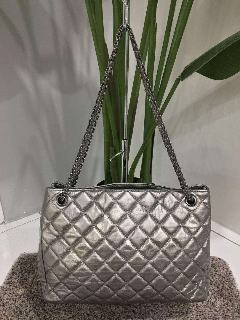 Chanel reissue tote bag new arrivals