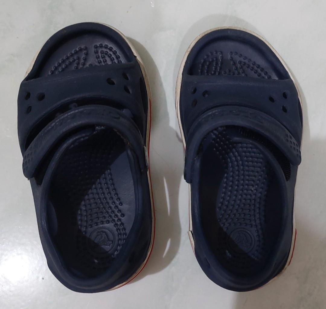 crocs junior size 5