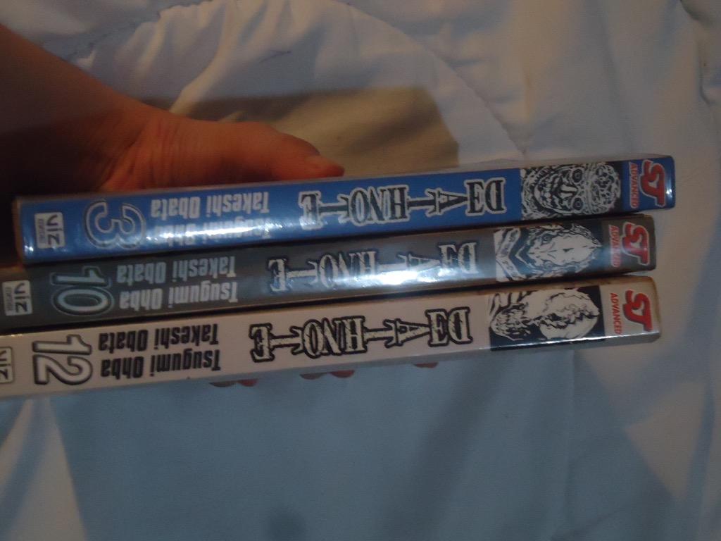 DEATH NOTE MANGA !! (Category: Comics & Manga) located in Santa Rosa. Submitted by simmerdowns (Listing ID 1117972822, Image 2). Description: VOL 10 & 12 SOLD !!!!!!! english translated + plastic covered buyer will handle sf :) mop: GCASH only .