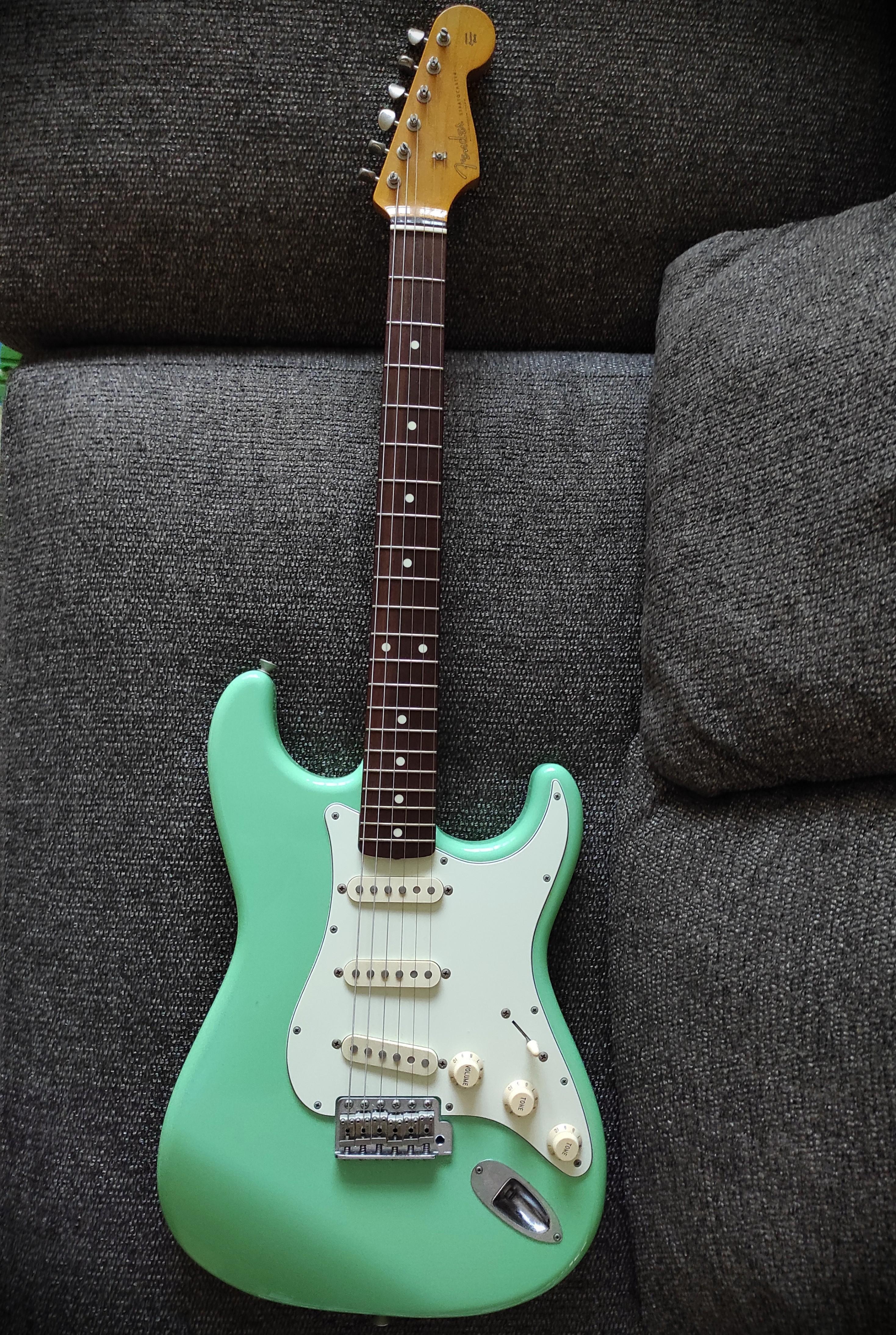 Fender japan deals classic 60s strat
