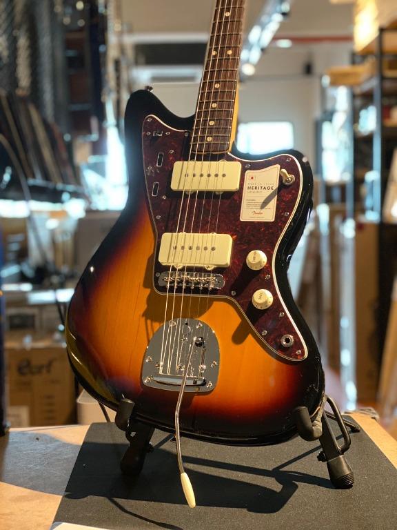 Jazzmaster　Fender　3-Tone　Music　Japan　Heritage　Instruments　Hobbies　RW　60s　Electric　Sunburst,　Guitar,　FB,　Toys,　on　Media,　Musical　Carousell