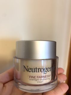 💕free shopping send more than you😍💕 neutrogena fine fareness cream can be used as a trial💕64204785506563110