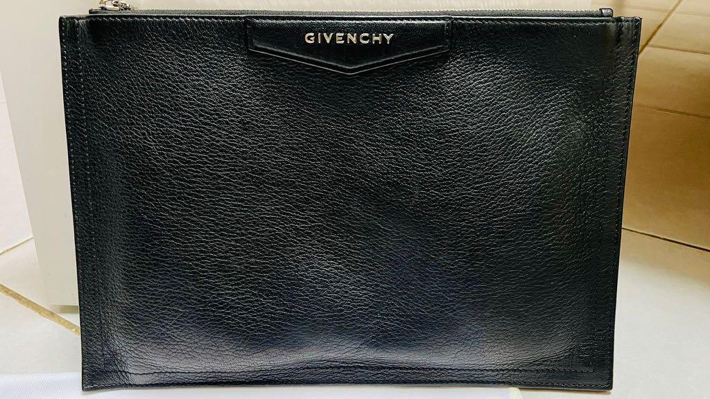 Givenchy antigona pouch deals