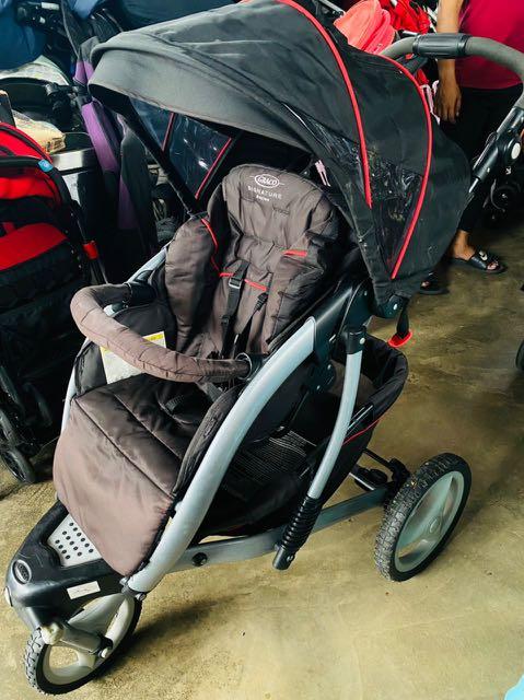 Graco signature clearance series jogging stroller