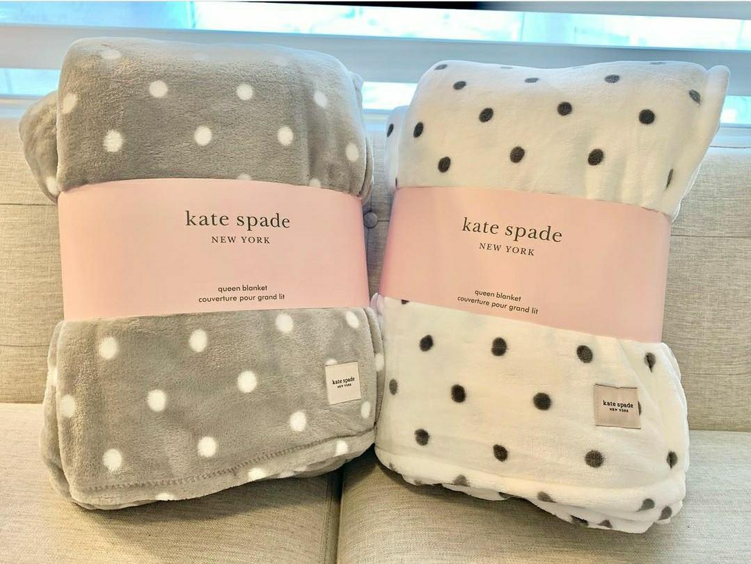 Arriba 52+ imagen kate spade blanket polka dot Thptnganamst.edu.vn