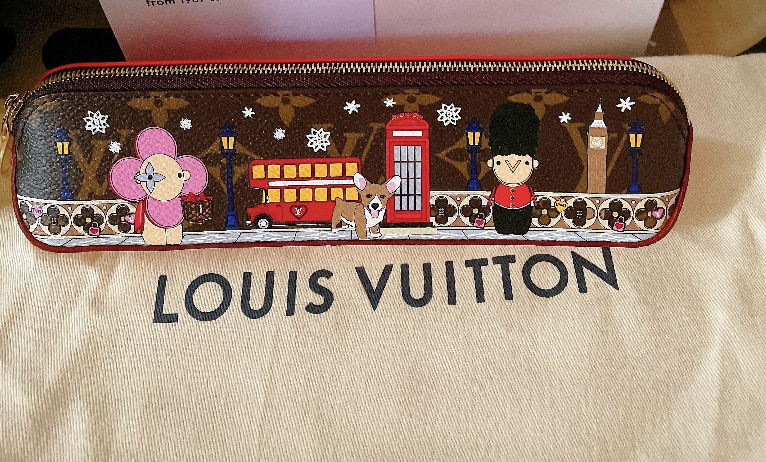 Louis Vuitton x Yayoi Kusama Painted Dots Elizabeth Pencil Pouch