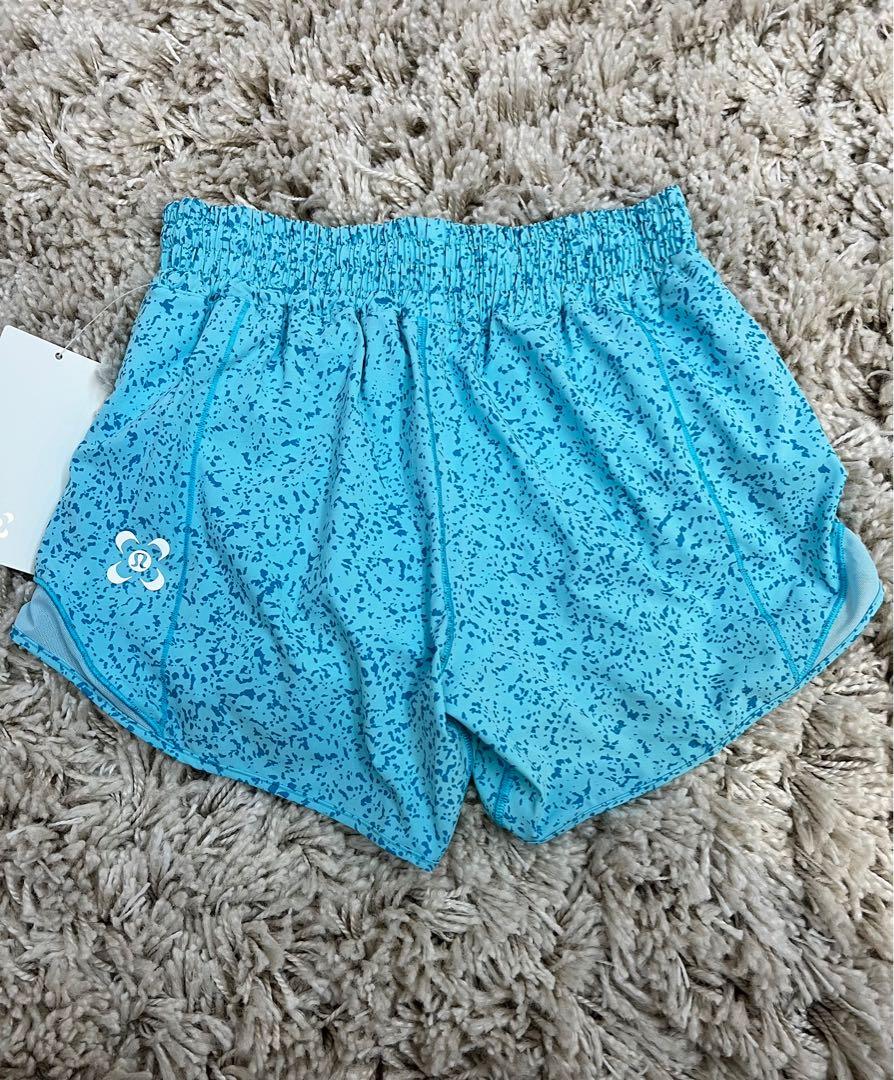 NWT Size 12 Lululemon SeaWheeze Reflective Hotty Hot HR 4 Short