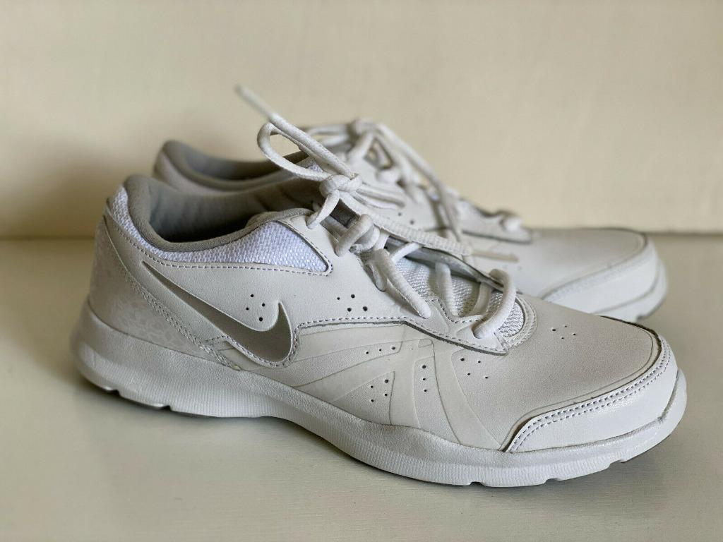 Nike core motion tr 2 white outlet