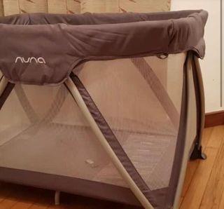 graco baby travel cot babies kids baby nursery kids furniture cots cribs on carousell