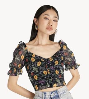 (Category: ) located in . Submitted by mtmycloset (Listing ID 1117819730, Image 1). Description: .