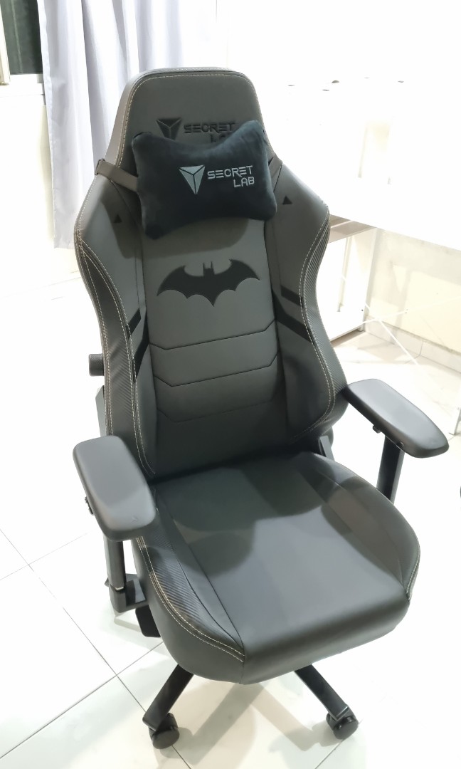 Secretlab titan 2021 on sale dark knight