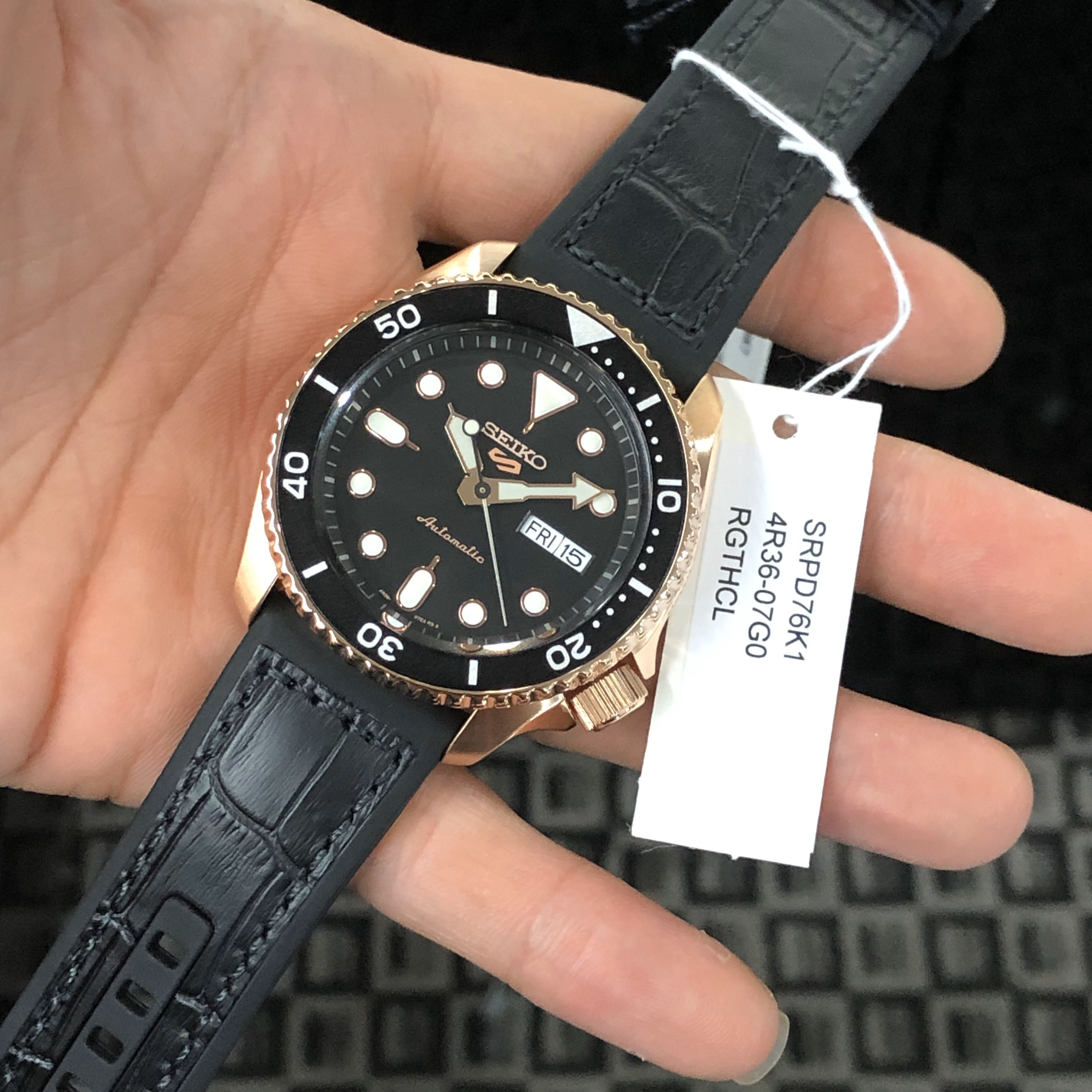 SEIKO 5 SUPERMAN ROSE GOLD AUTOMATIC SRPD76K1, Men's Fashion, Watches &  Accessories, Watches on Carousell
